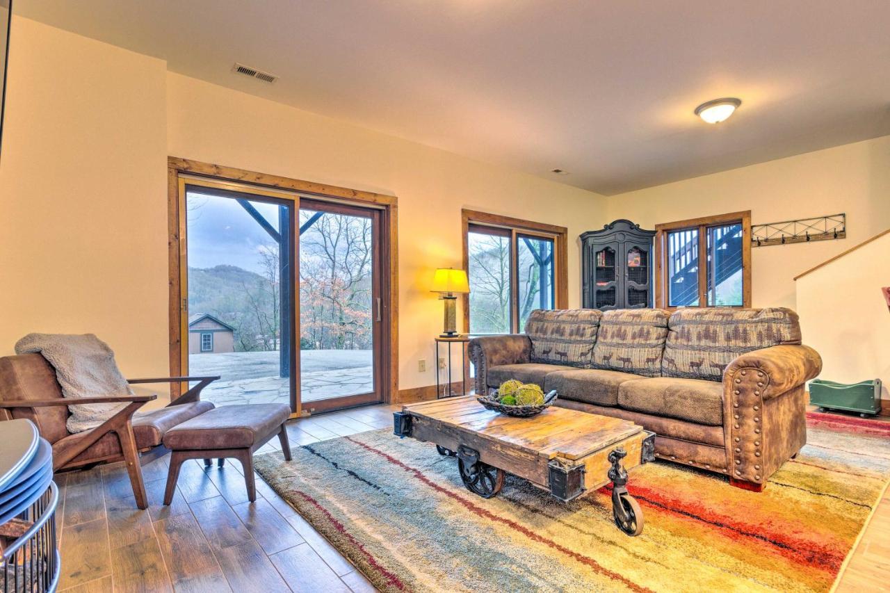 Mountain Cabin With Fire Pit, Walk To Golf And Fishing Vilas エクステリア 写真