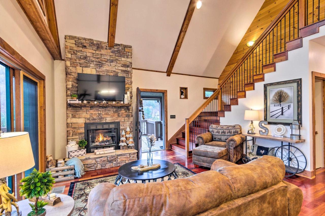Mountain Cabin With Fire Pit, Walk To Golf And Fishing Vilas エクステリア 写真