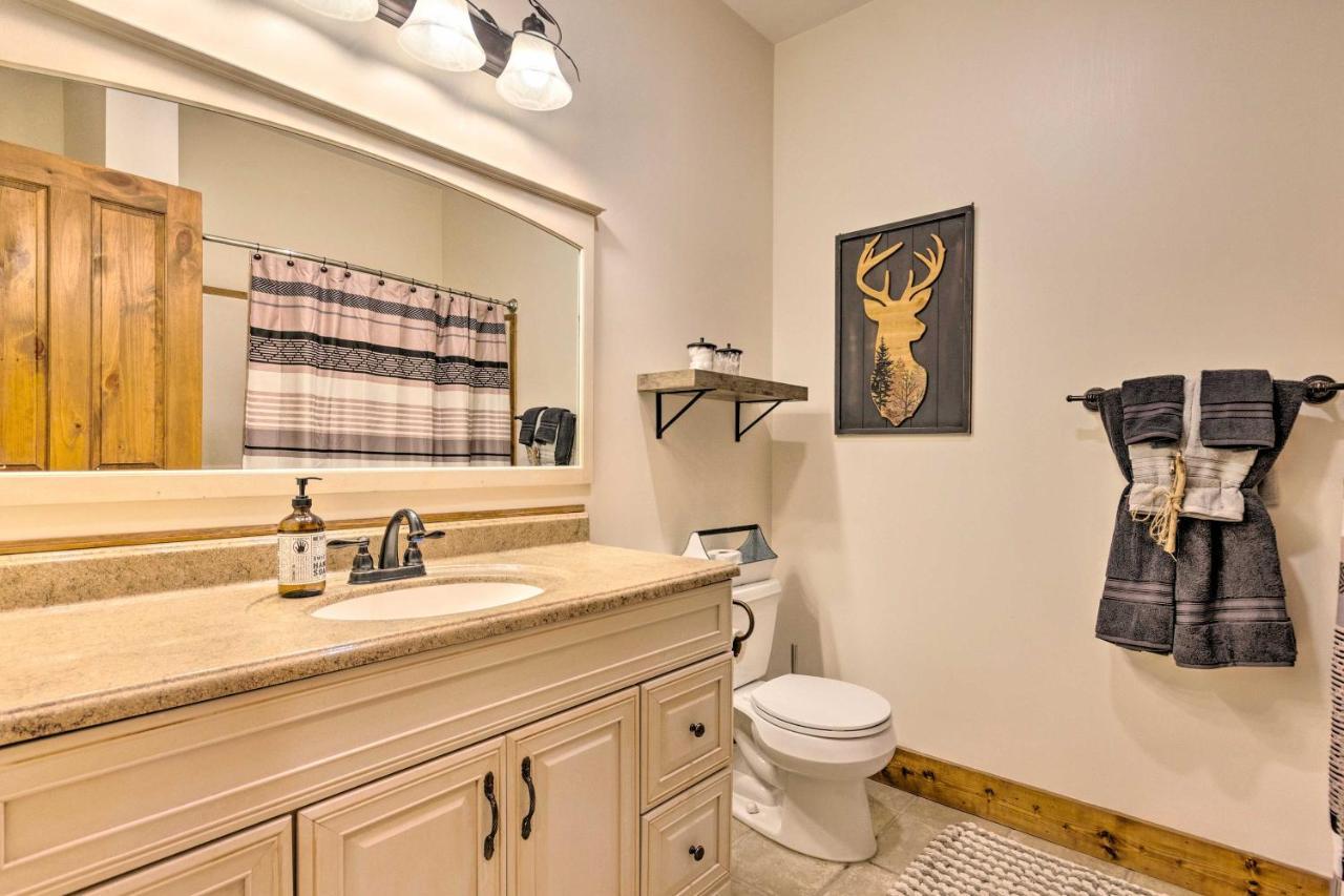 Mountain Cabin With Fire Pit, Walk To Golf And Fishing Vilas エクステリア 写真