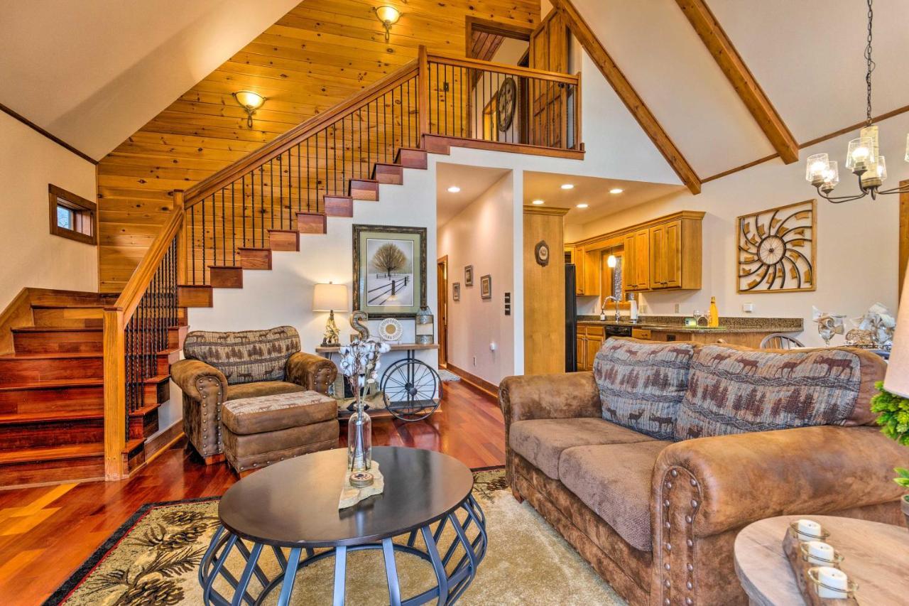 Mountain Cabin With Fire Pit, Walk To Golf And Fishing Vilas エクステリア 写真