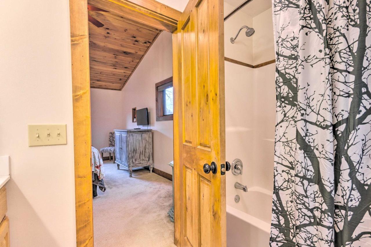Mountain Cabin With Fire Pit, Walk To Golf And Fishing Vilas エクステリア 写真